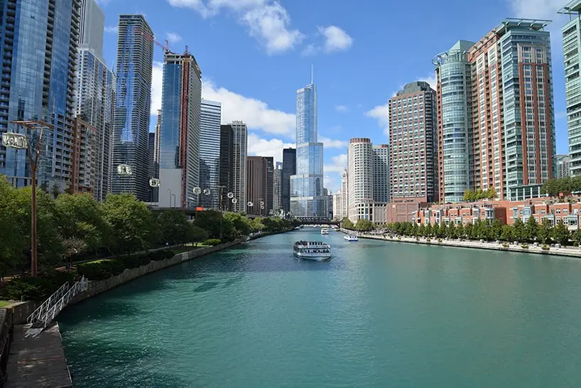 Smart Auto Move car shipping and auto transport serving Chicago and the whole of Illinois