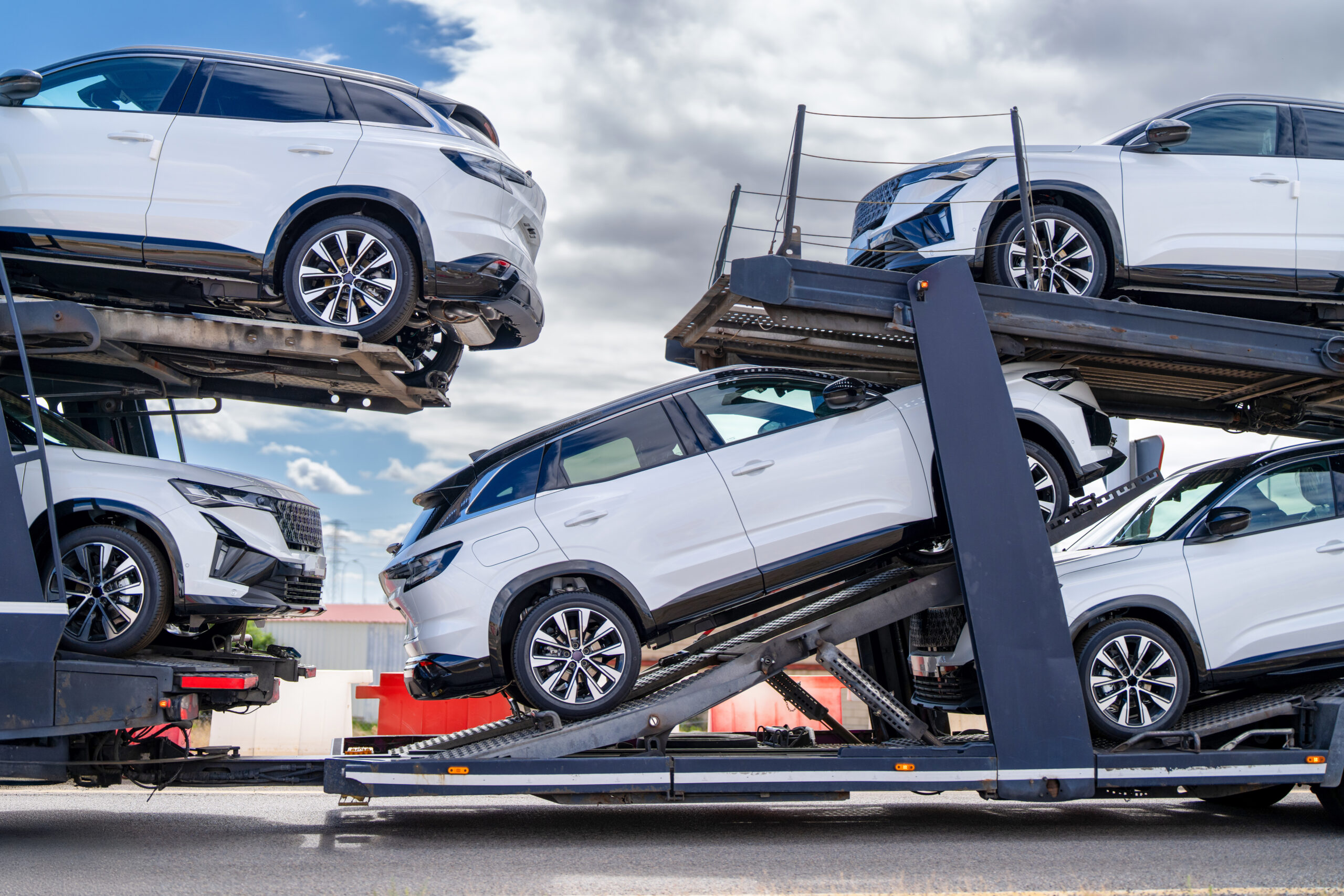 Car carrier on the Interstate 10 corridor between California and Florida